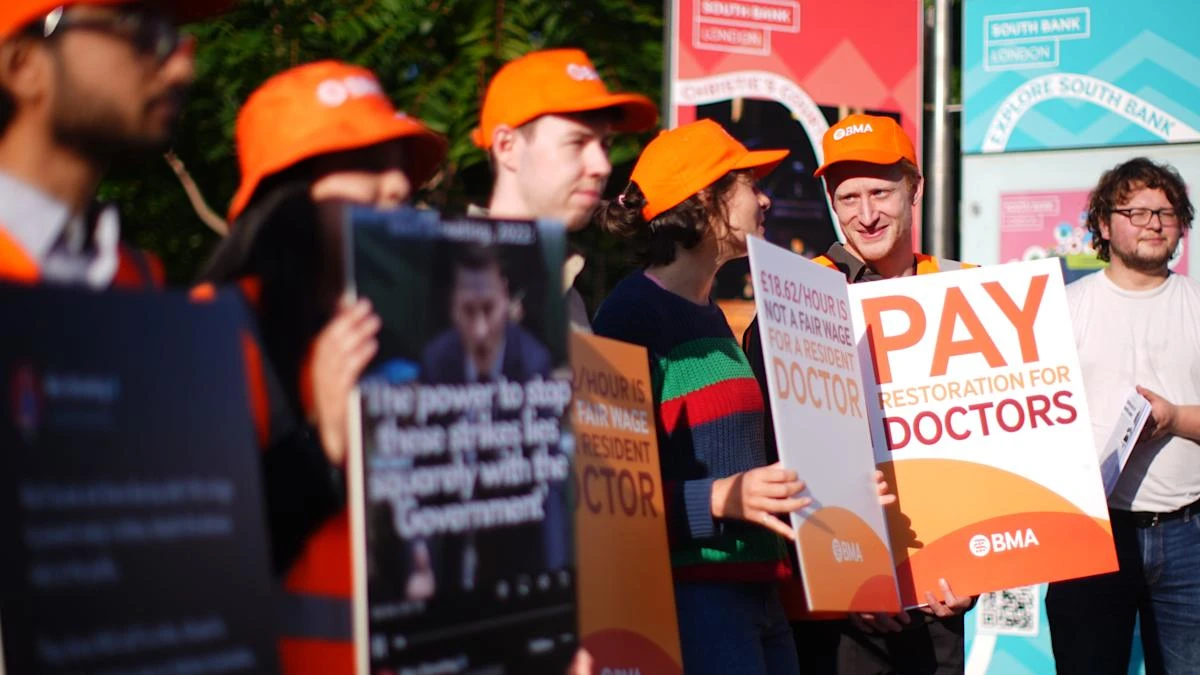Starmer issues last-ditch appeal before doctors strike
