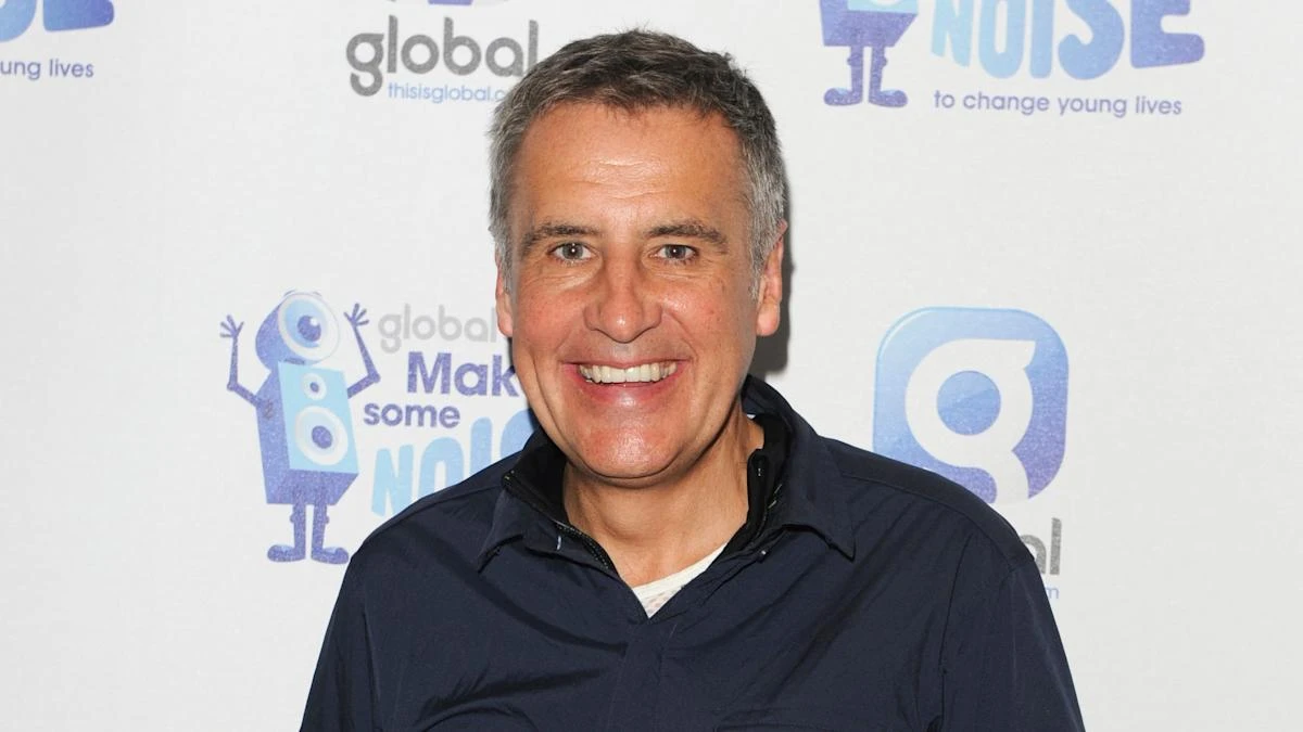 Dermot Murnaghan ‘fell through the gaps’ with stage four cancer diagnosis