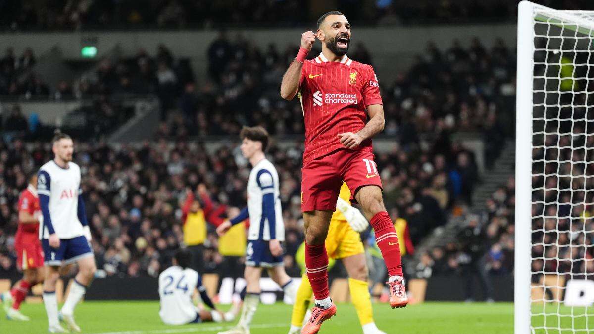 Liverpool hit Tottenham for six and extend lead at top after nine-goal thriller