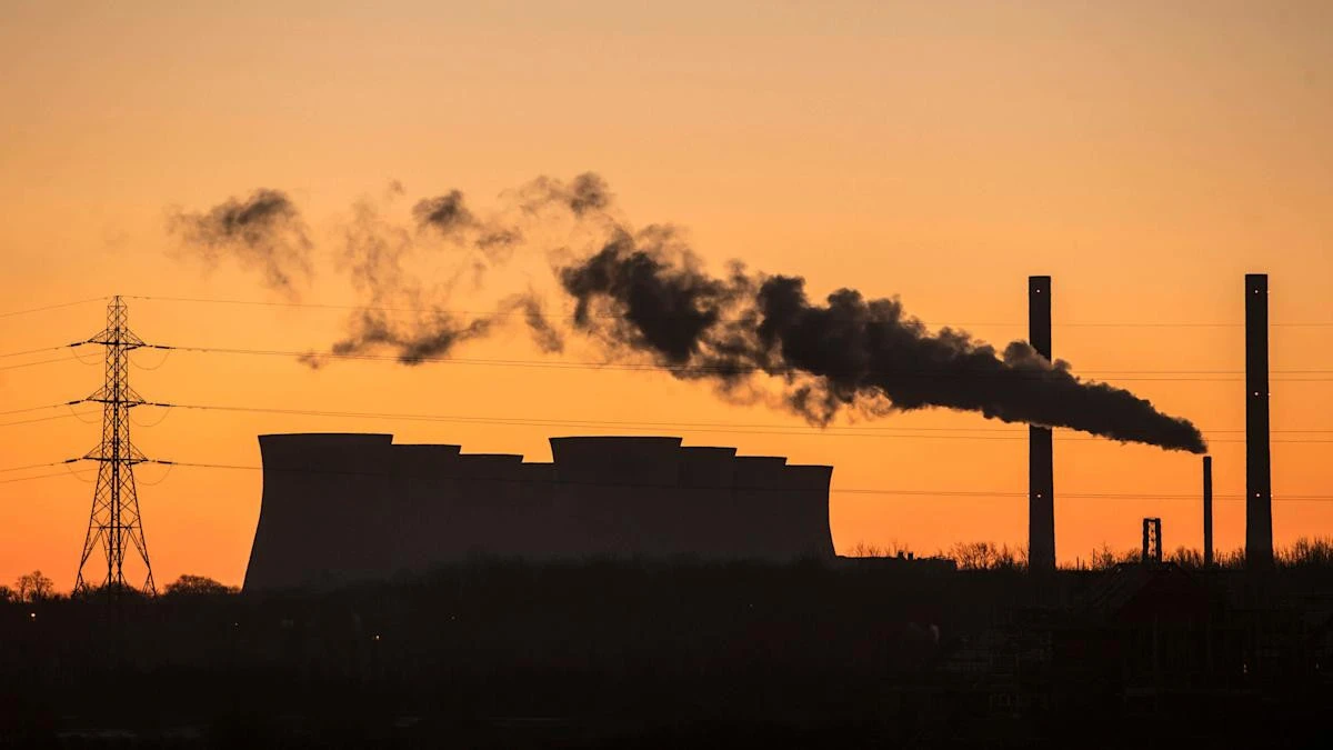 Emissions from UK residents and businesses fell by 0.5% in 2024, data shows
