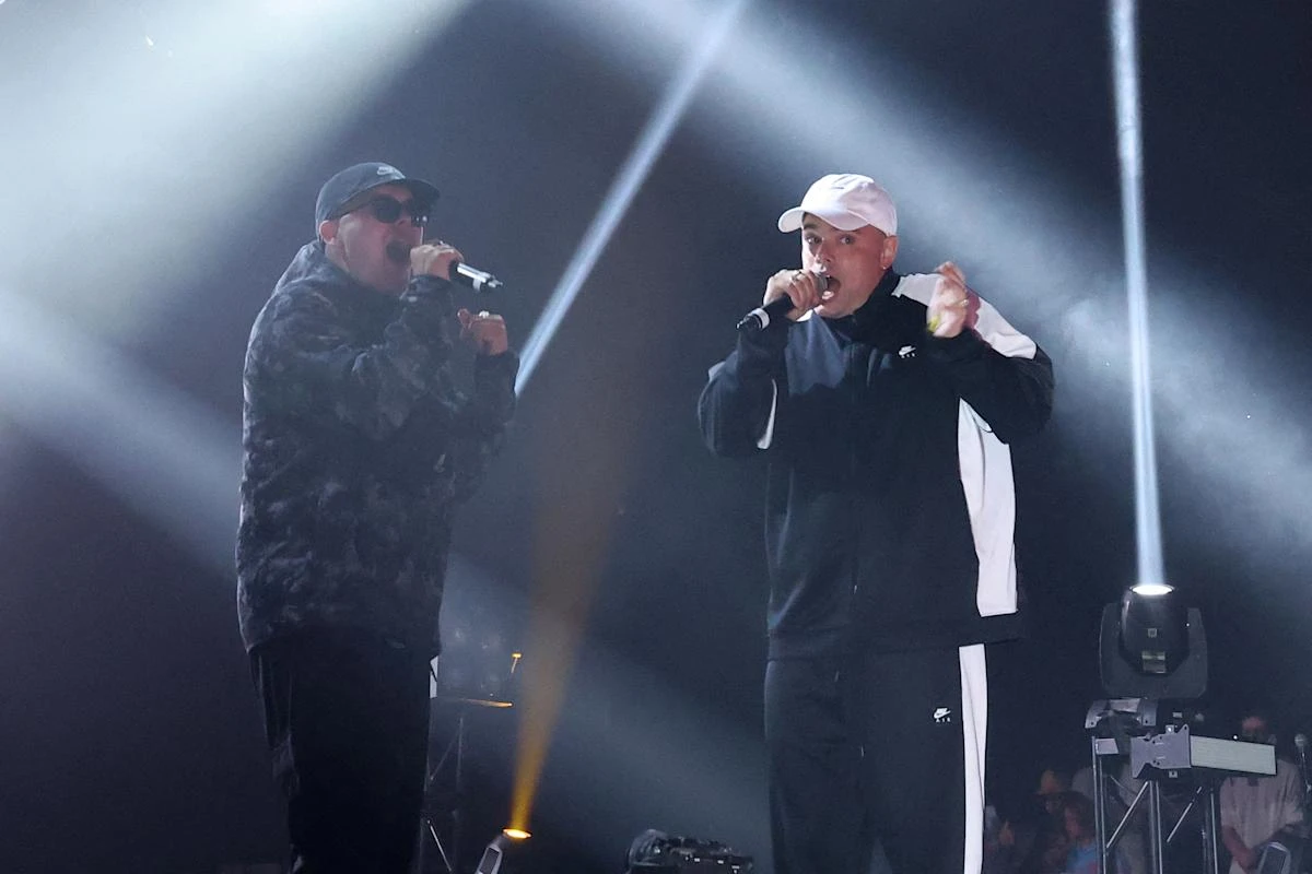 Will Kneecap's Glastonbury performance be shown on the BBC?