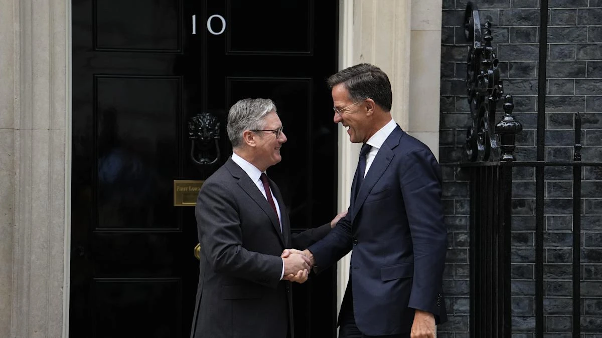 Starmer calls for more pressure on Russia as Trump mulls tougher sanctions
