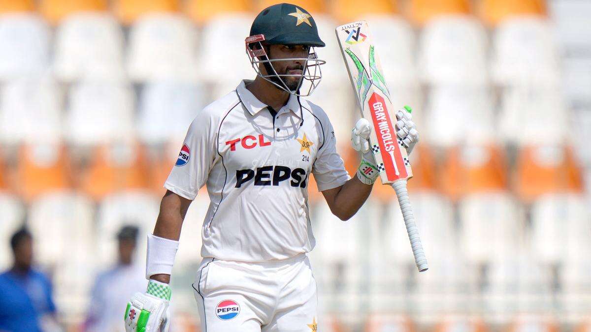 England made to toil in opening session as Pakistan rack up runs