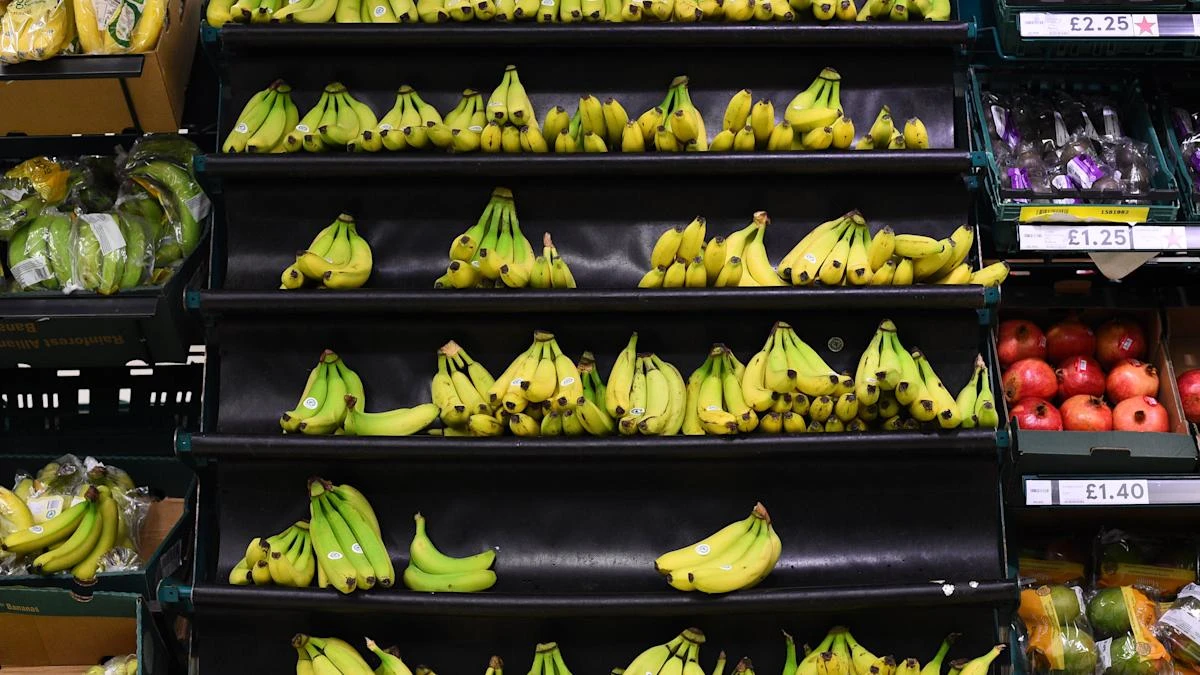Bananas under threat as rising temperatures killing crops – report
