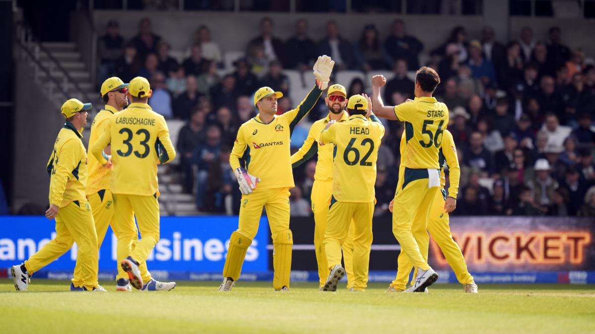 England suffer more batting woes as Australia ease to win at Headingley