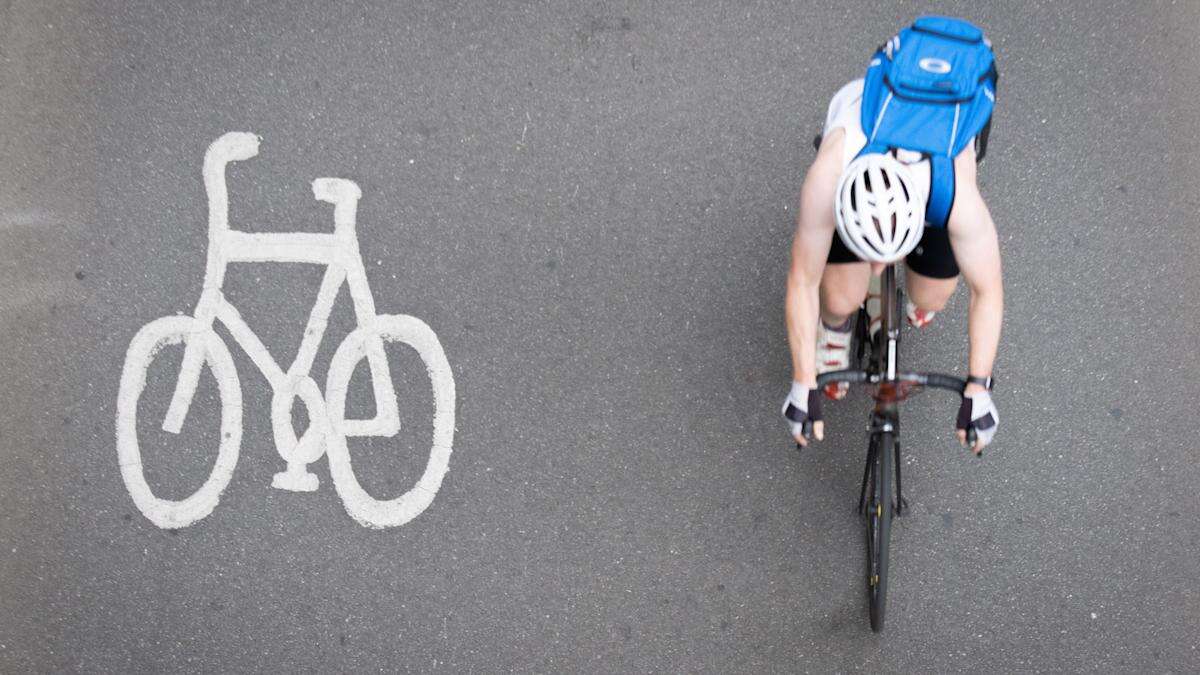 Cyclists should have ‘mandatory bell’ in safer roads drive, MP suggests