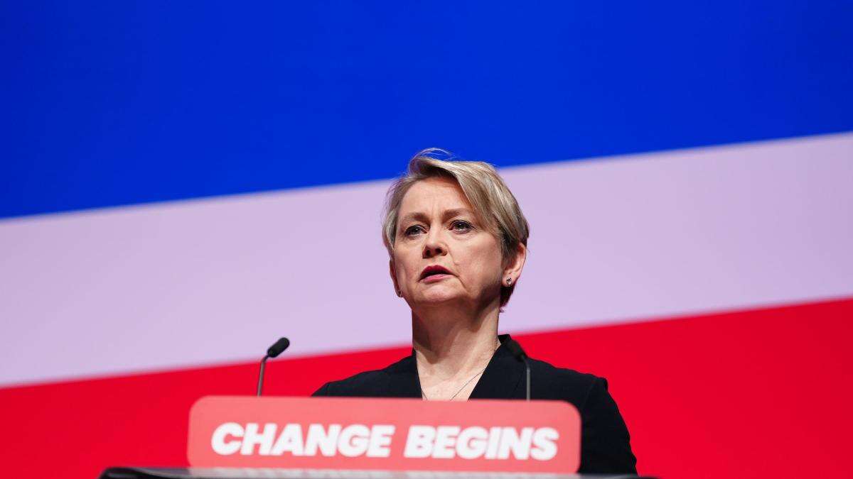 Yvette Cooper: Serious debate on immigration will not be silenced by disorder