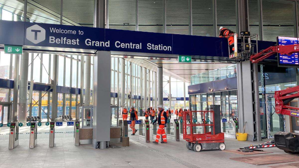 Minister ‘confident of resolution’ over Irish language signs at new station