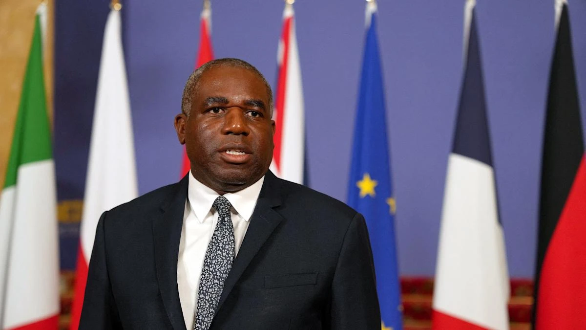 Putin ‘prevaricating and obfuscating’ in Ukraine peace talks, Lammy warns