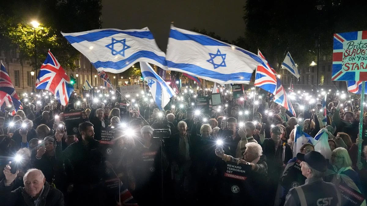 Two pro-Palestinian protesters arrested during Downing St demonstration