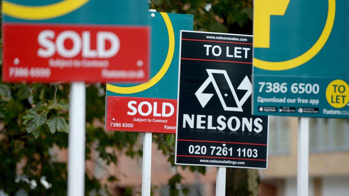 Mortgage approvals to home buyers edged up in December – Bank of England figures