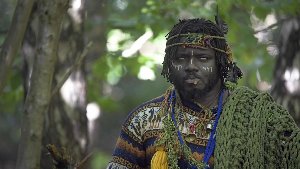 ‘African tribe’ camping in Scottish woods stays put despite council’s deadline