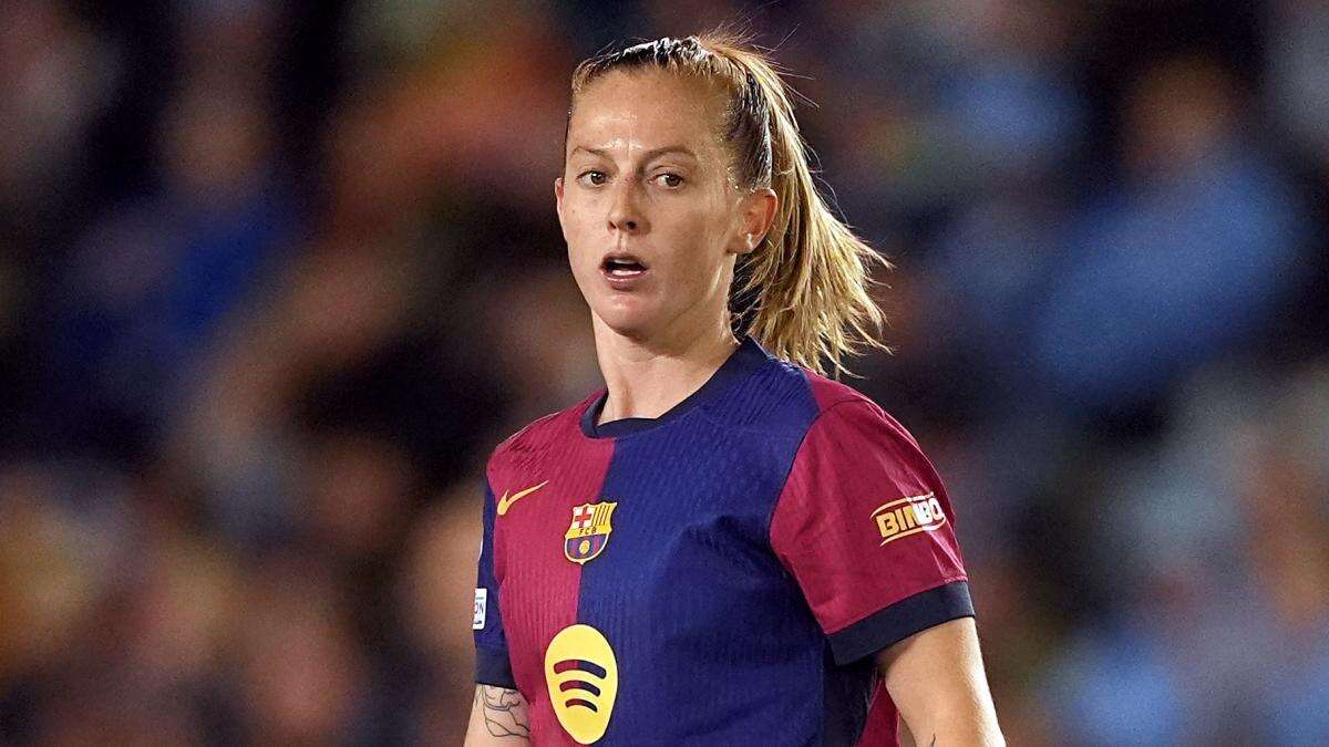 England midfielder Keira Walsh moves to Chelsea on four-and-a-half year deal