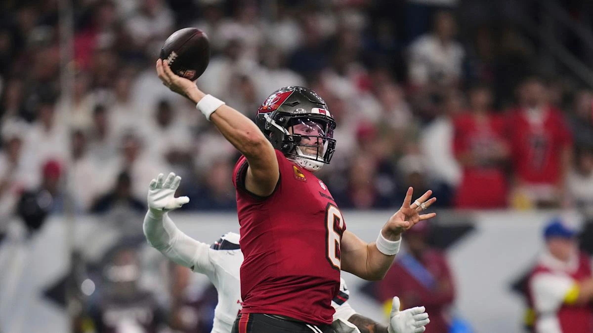 Tampa Bay Buccaneers claim last-gasp win over Houston Texans