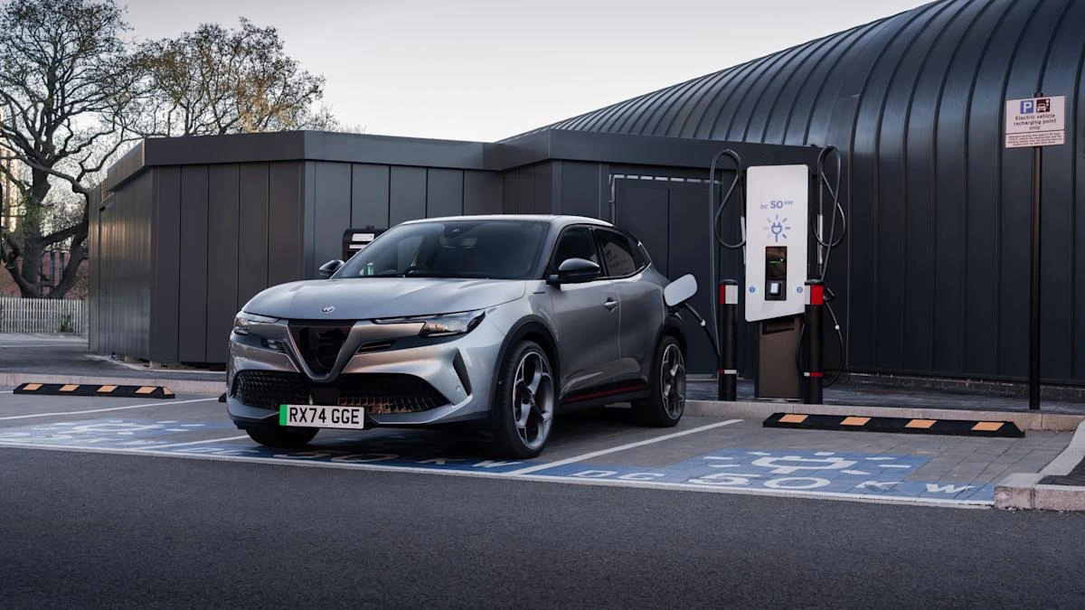 Alfa Romeo cuts price of Junior Elettrica range in wake of EV grant scheme announcement