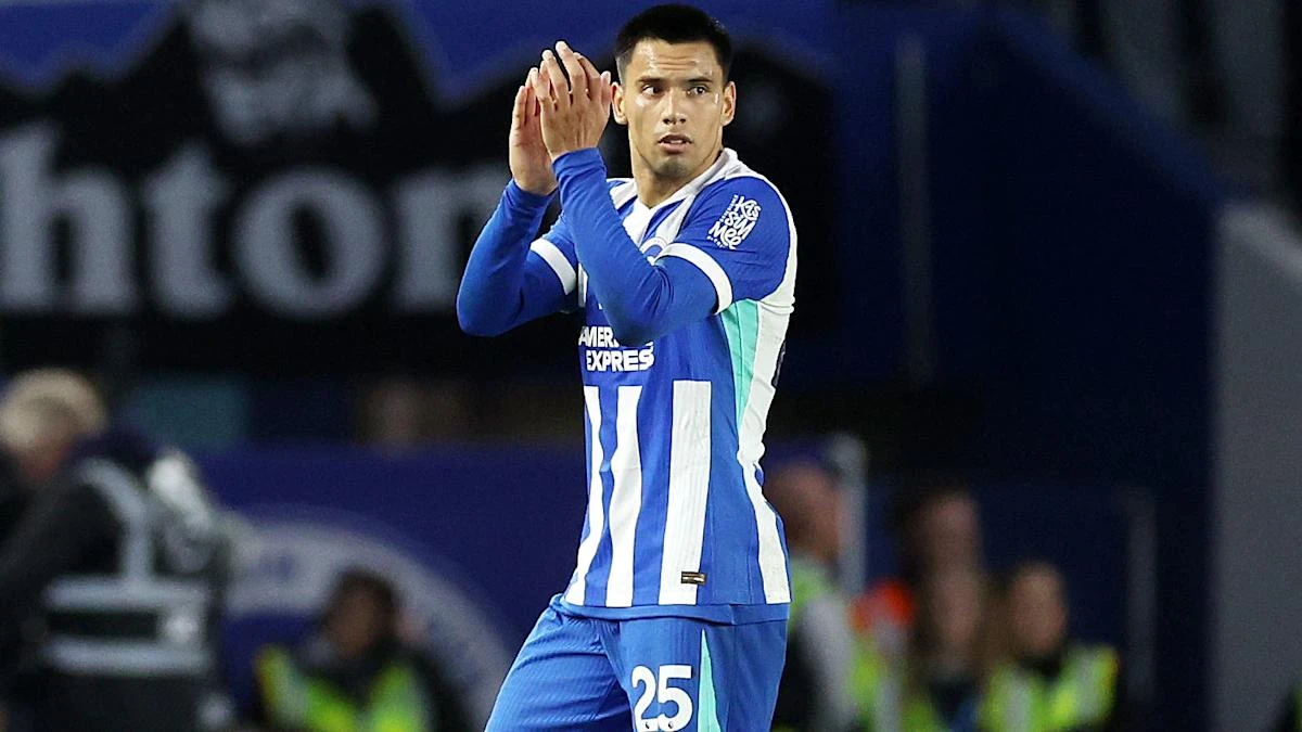 Diego Gomez scores twice as Brighton breeze past Leeds