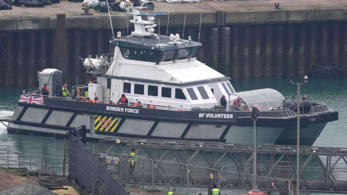 Starmer to pledge more cash for border command in blitz on small boats