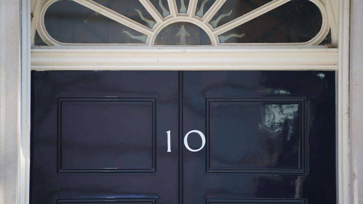 What do the new prime minister’s first few days look like?