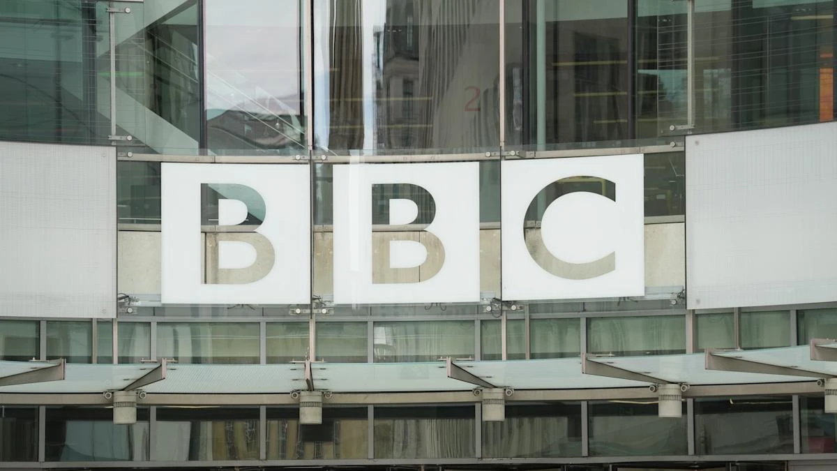BBC director-general admits to ‘bad mistake’ over Gaza documentary