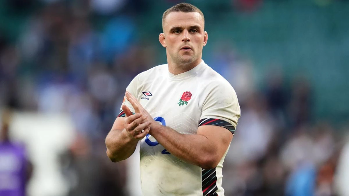 England boss Steve Borthwick ponders Ben Earl experiment at inside centre