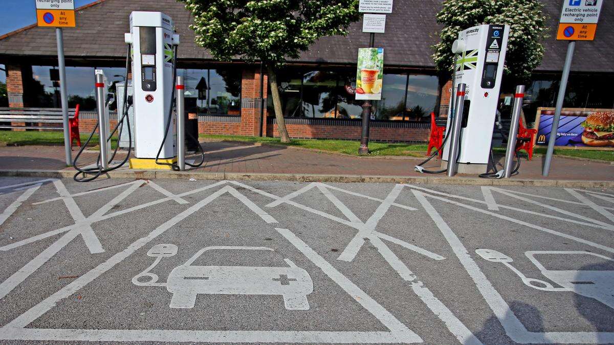 Efforts to give drivers ‘peace of mind’ about EV touring amid staycation worries