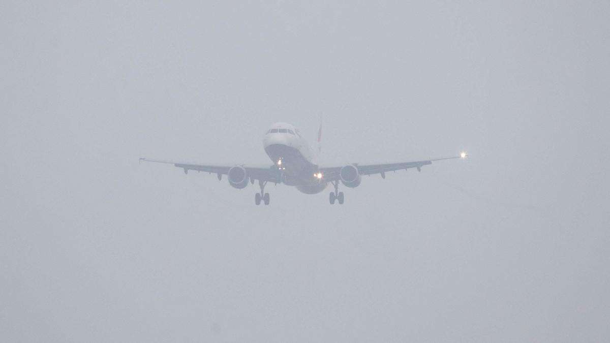 Passengers at some of UK’s busiest airports face fog disruption