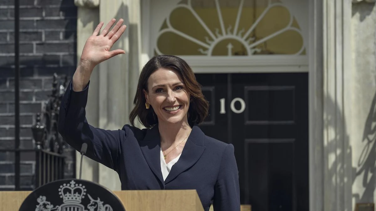 First look at Suranne Jones as prime minister in Netflix project Hostage