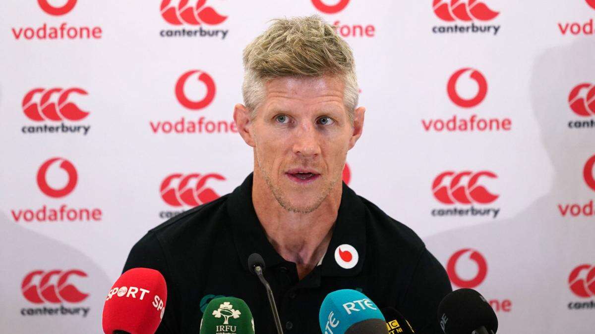 Simon Easterby expects fly-half duo to be long-term rivals for Ireland spot