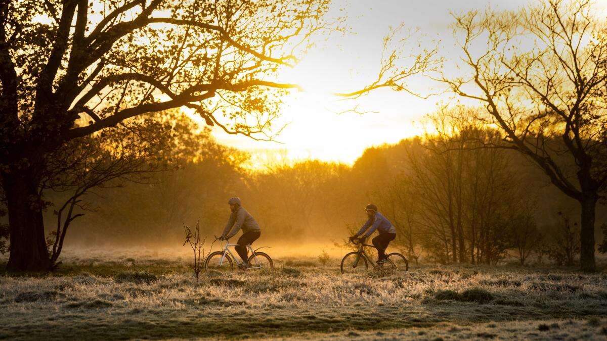 Temperatures to fall as Arctic air sweeps over UK