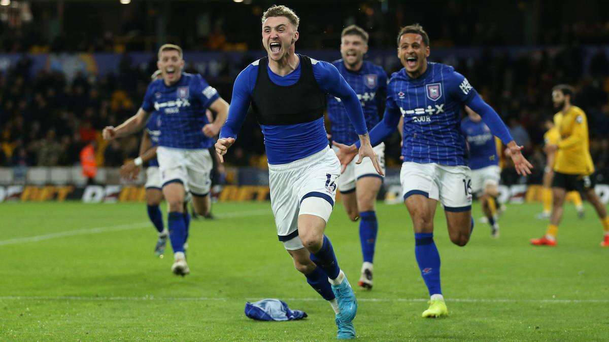 Gary O’Neil on the brink after Ipswich snatch last-gasp winner at Wolves