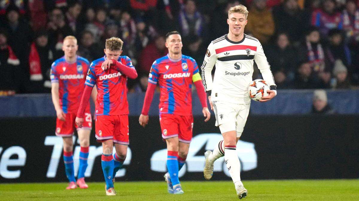 Rasmus Hojlund brace earns Man Utd much-needed comeback win at Viktoria Plzen