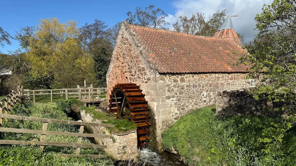 Mill which featured in Outlander grinds grain again