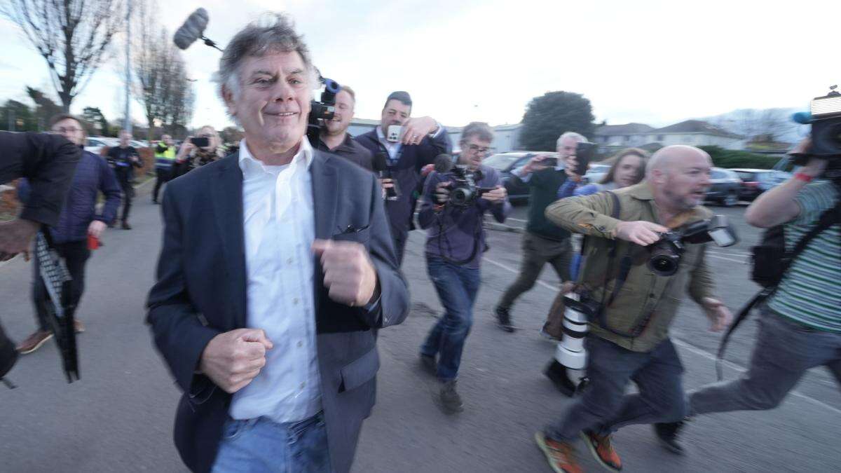 Hutch’s Dail bid ends with him running away from pandemonium at count centre