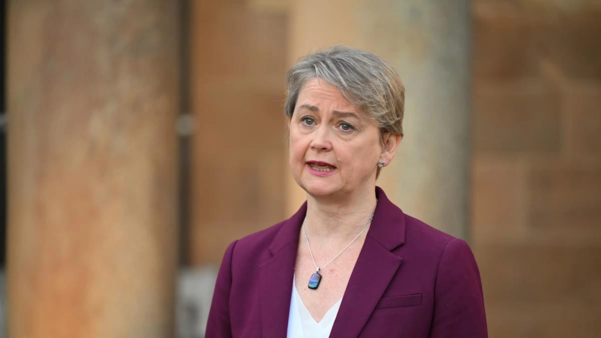 Cooper to visit Middle East as UK pledges demining help for Gaza