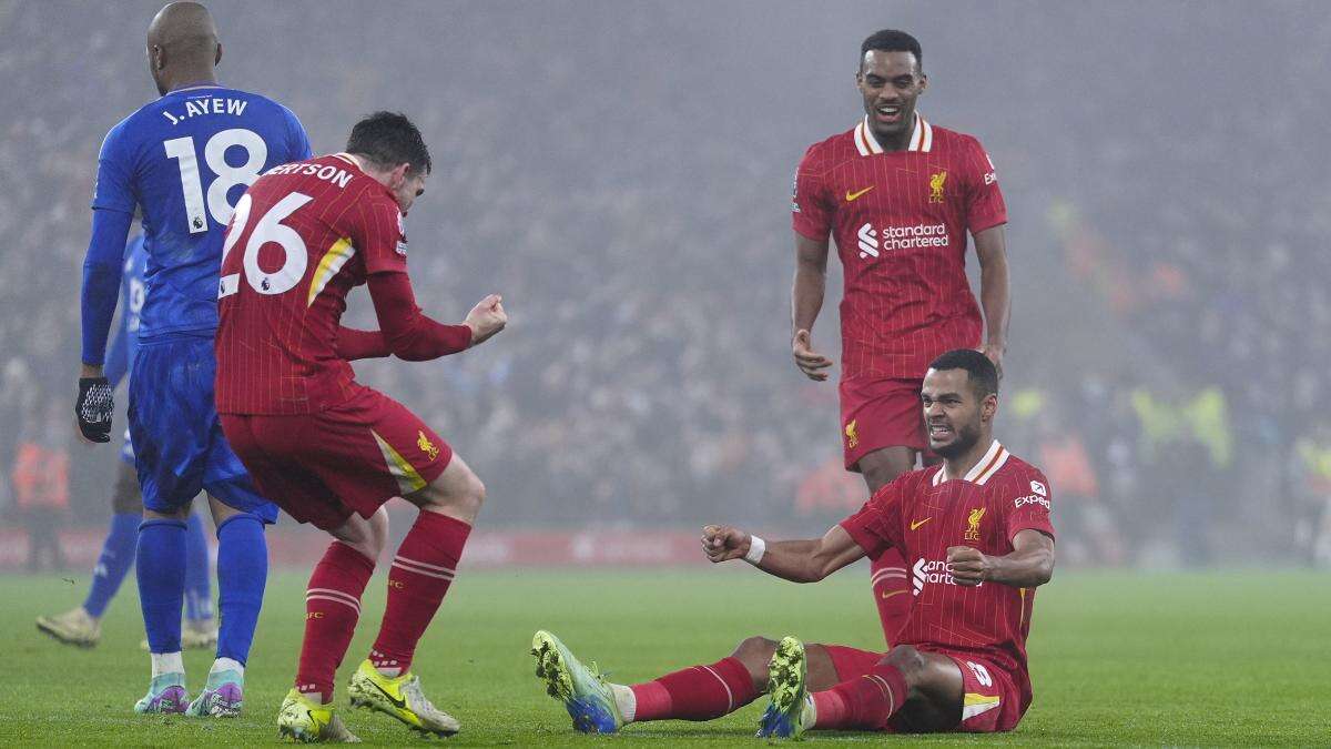 Liverpool punish rivals’ errors with dominant win over Leicester to stretch lead