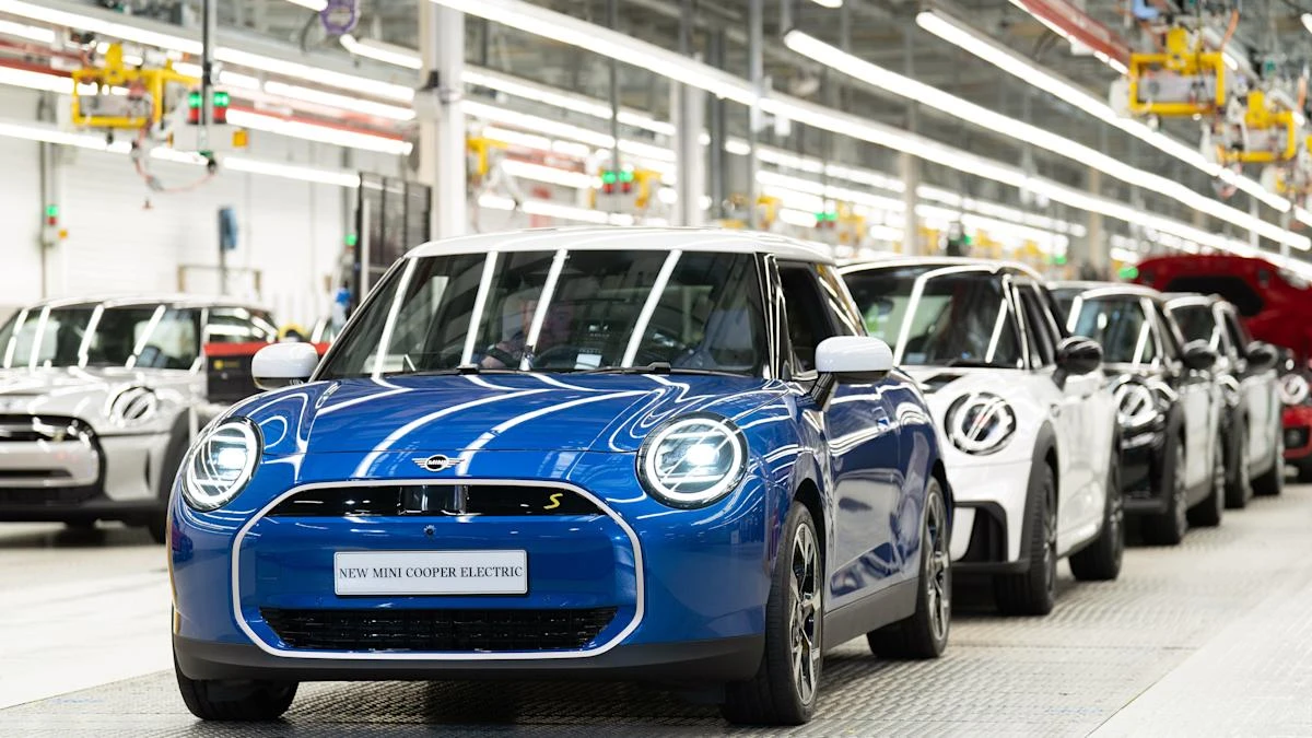 Car production fell for fifth consecutive month in May