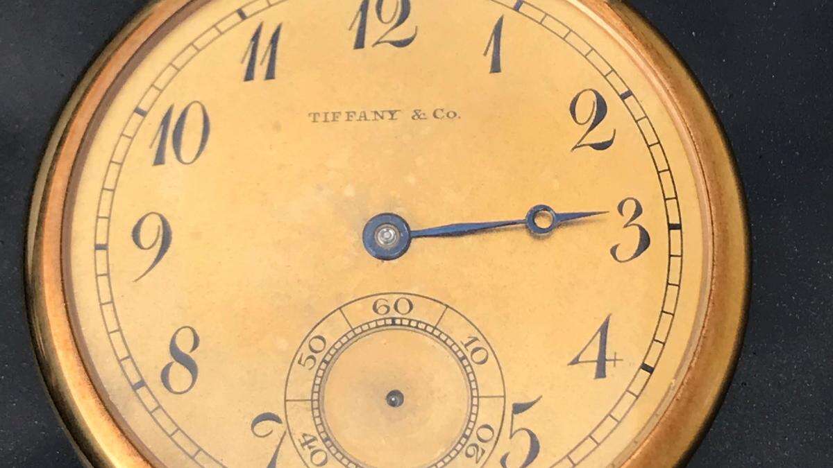 Watch given to captain who saved 700 Titanic passengers sells for £1.56 million