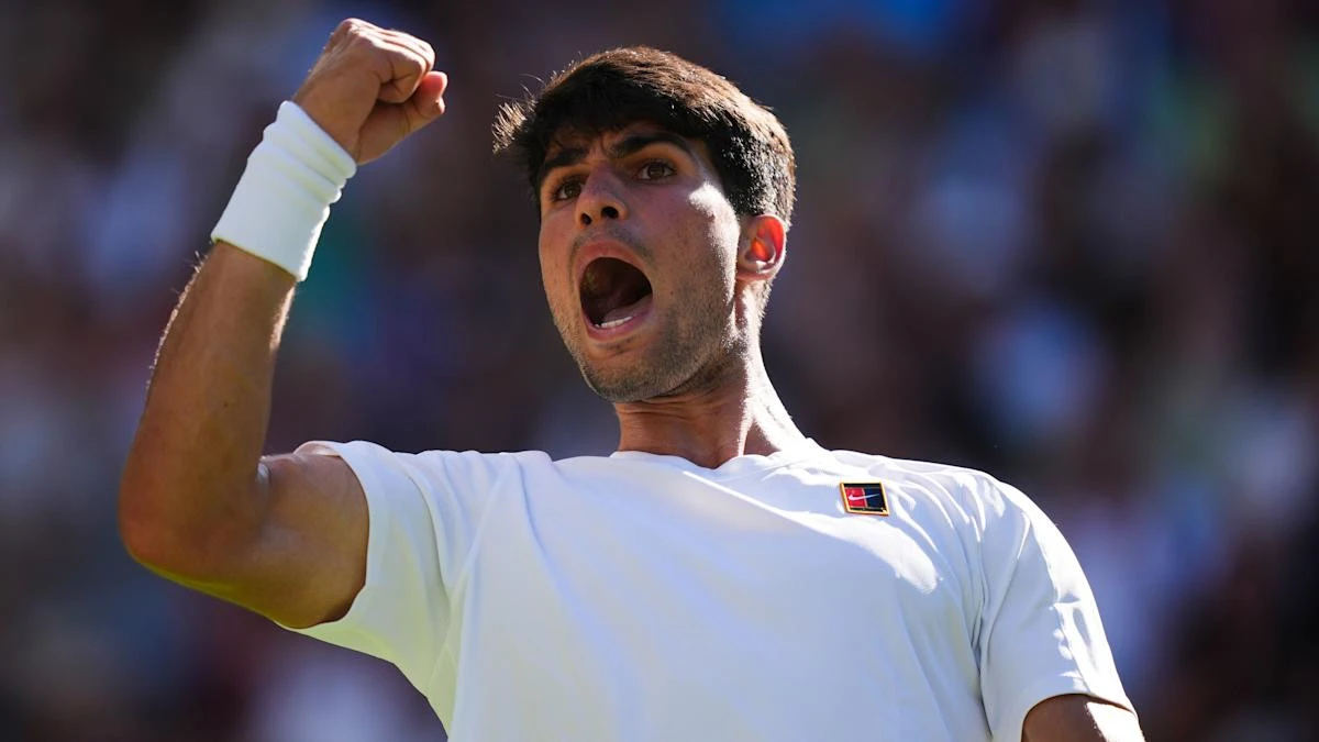 Carlos Alcaraz survives major scare in gruelling five-setter with Fabio Fognini
