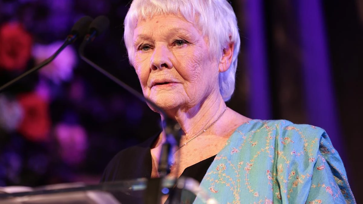 Judi Dench: Government must give people with dementia earlier diagnosis