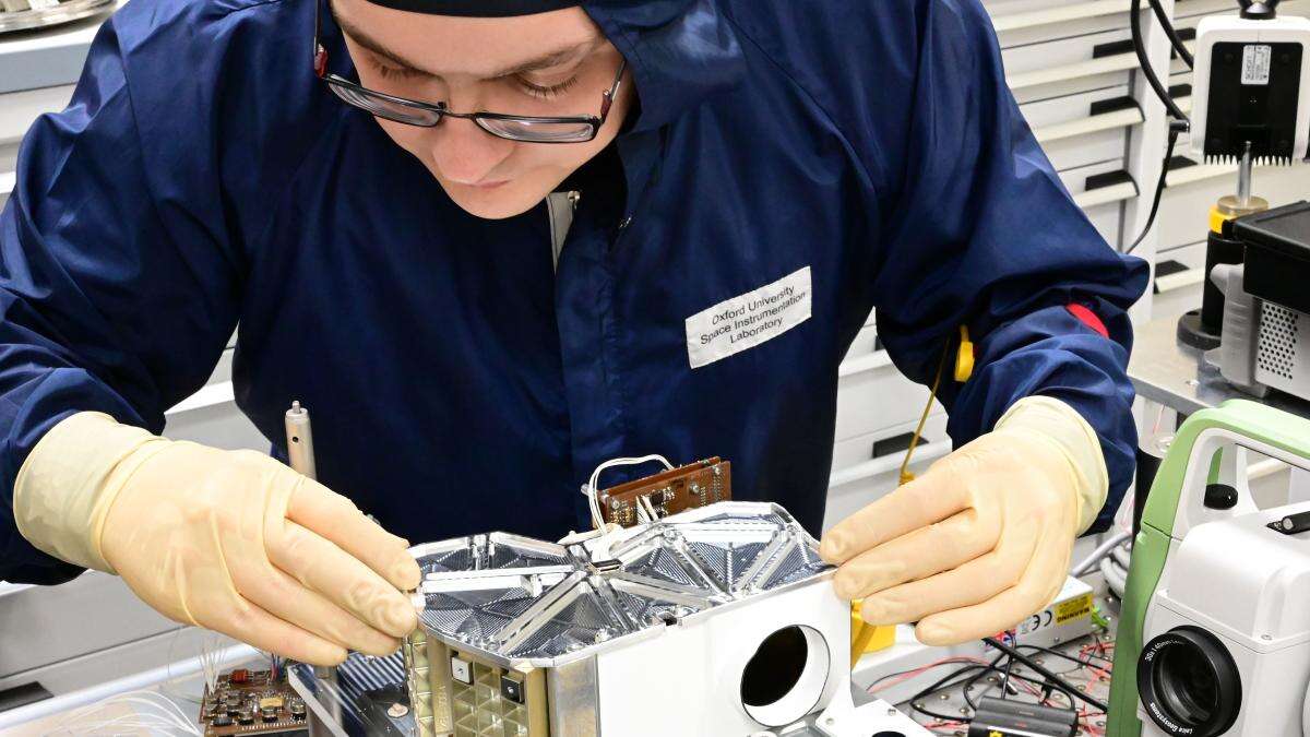 Spacecraft set to map water on the Moon