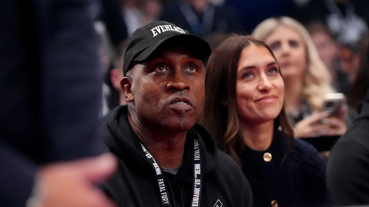Nigel Benn defends Chris Eubank Jr after he was labelled a ‘disgrace’ by father