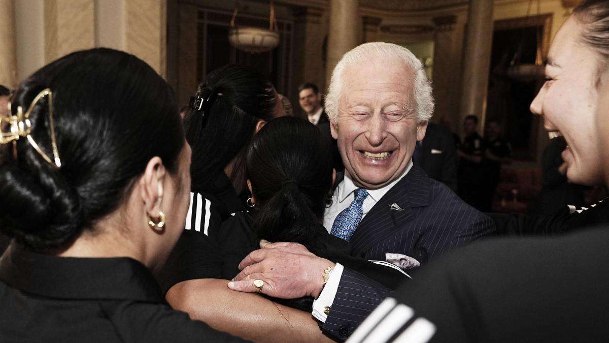 Charles thanks New Zealand women’s rugby team players for ‘very healing’ hug