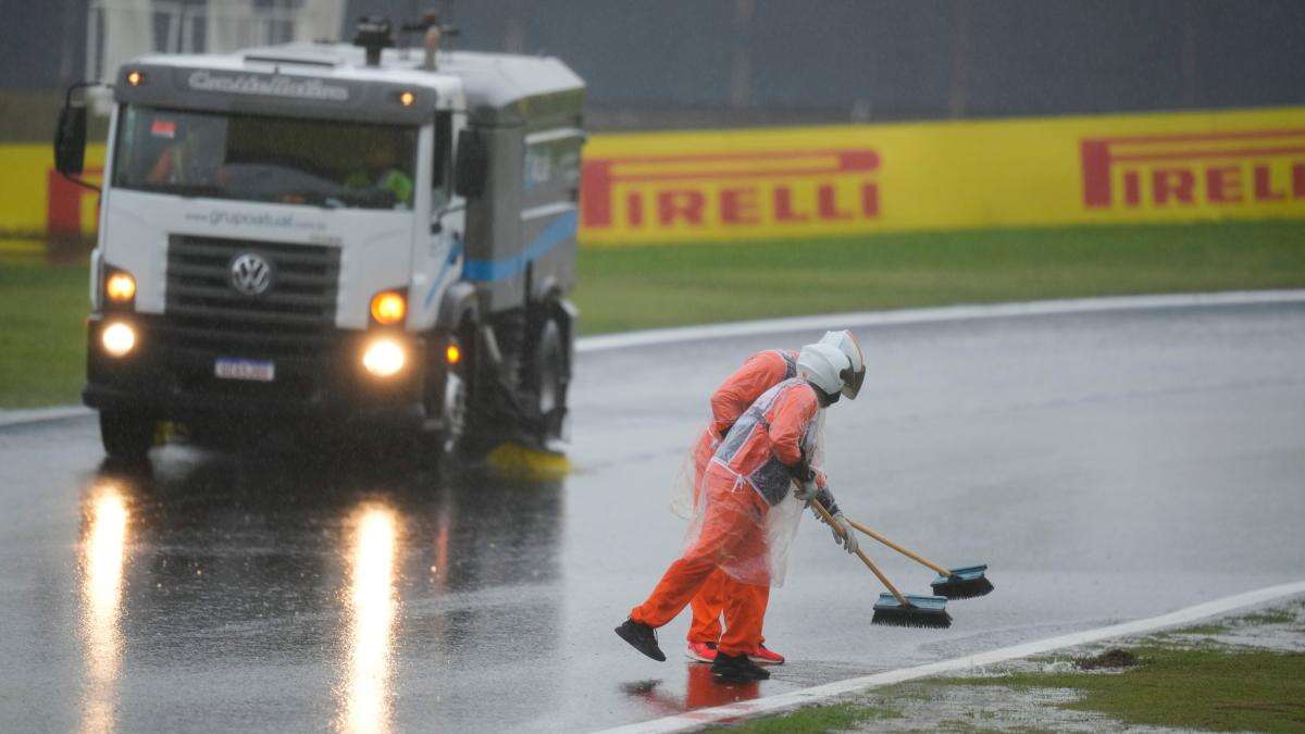 Brazilian Grand Prix qualifying postponed after heavy rain at Interlagos