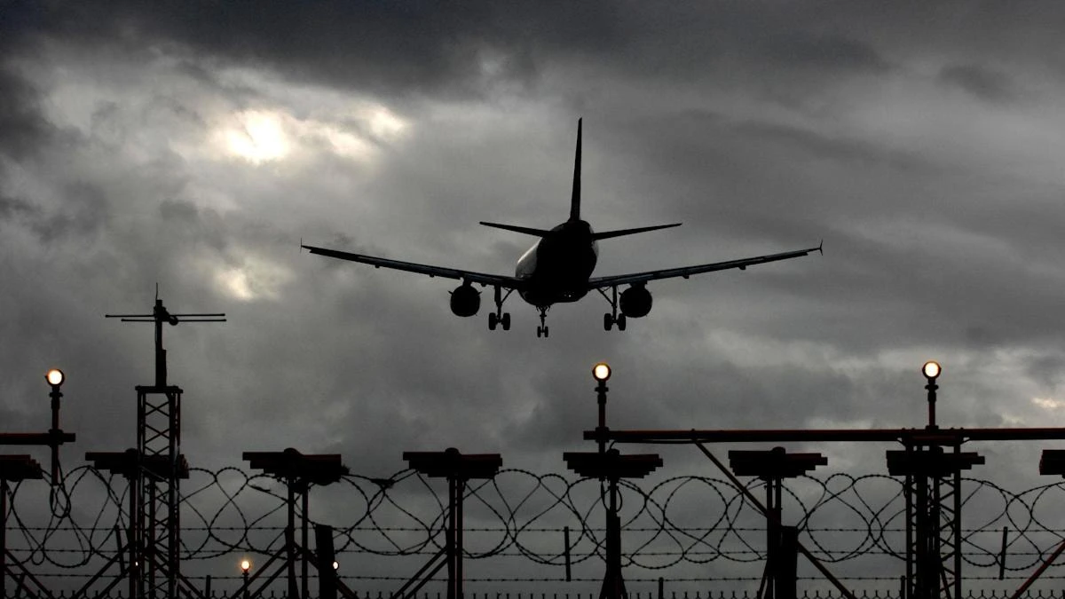 Migrant deportations yet to begin as Downing Street denies ‘shambles’