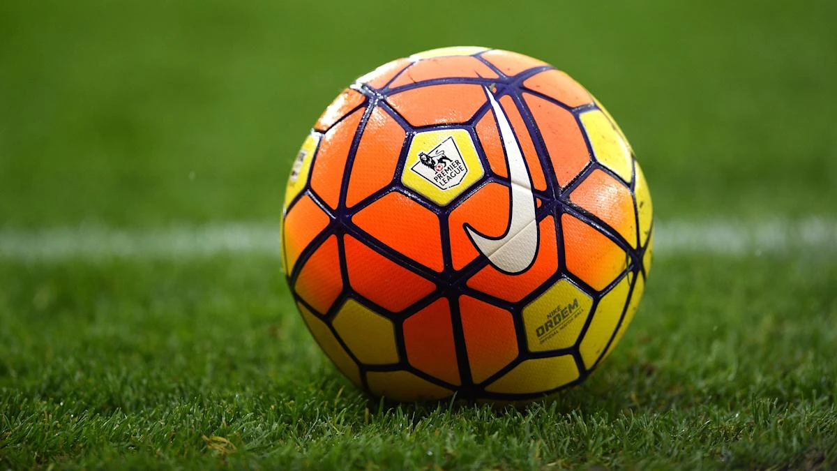 Scunthorpe v Wealdstone abandoned in added time after Daniel Nkrumah injury