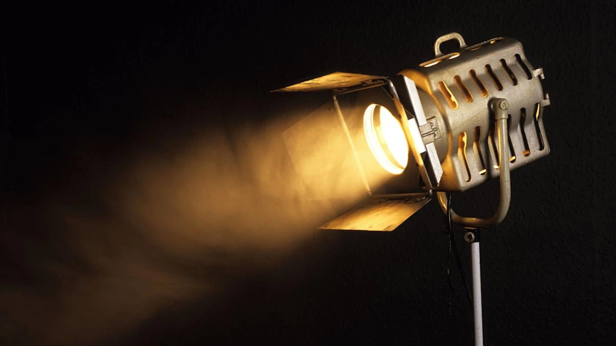 Closed hiring culture in creative industries, study suggests