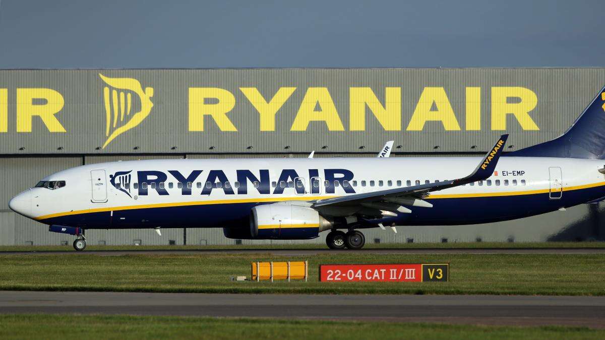 Ryanair cuts passenger forecast once more on Boeing delays