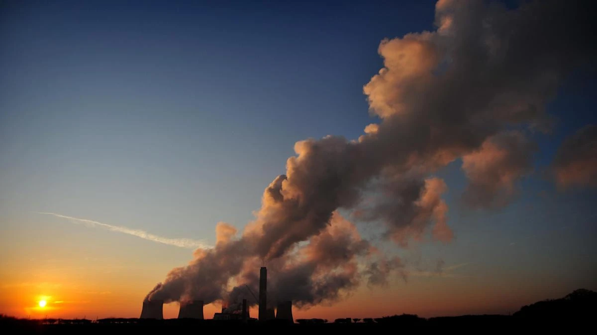 Temperatures remain above 1.5C threshold after second hottest April on record