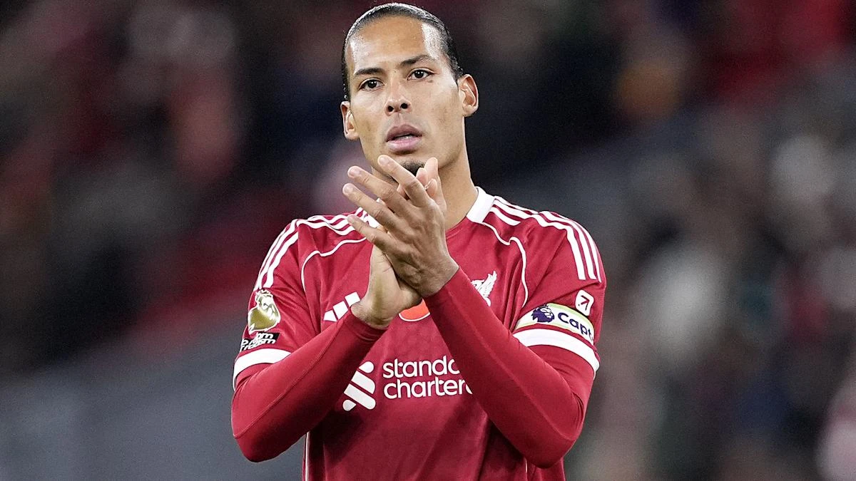 Virgil van Dijk urges Liverpool team-mates to shut out the outside noise