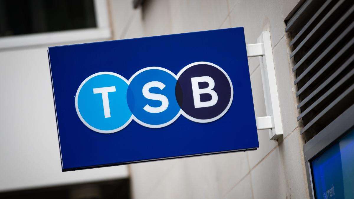 TSB customers left without benefit and salary payments due to online glitch